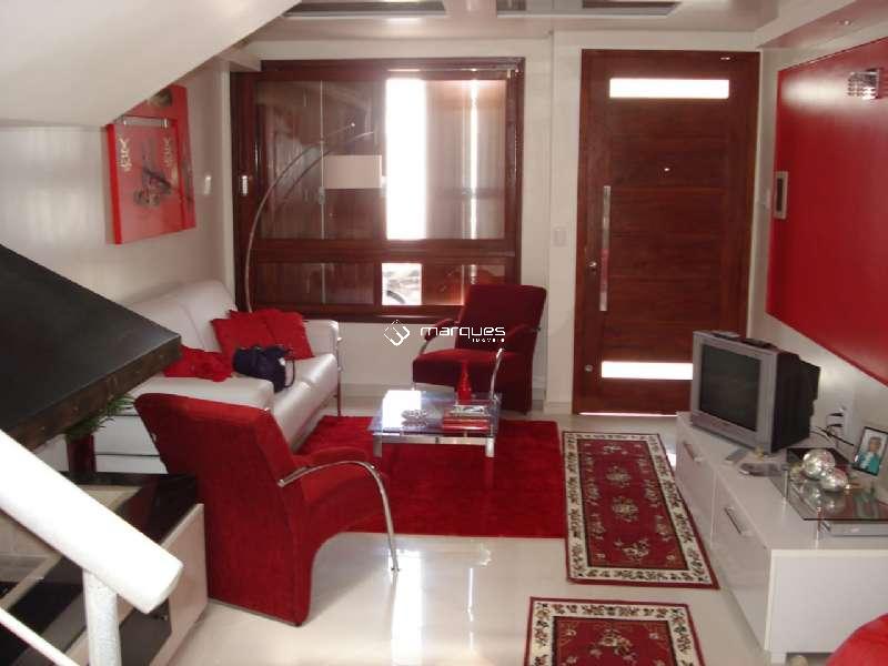 Casa com 2 quartos, 3 banheiros e 176m² à venda no bairro Centro, Pelotas
