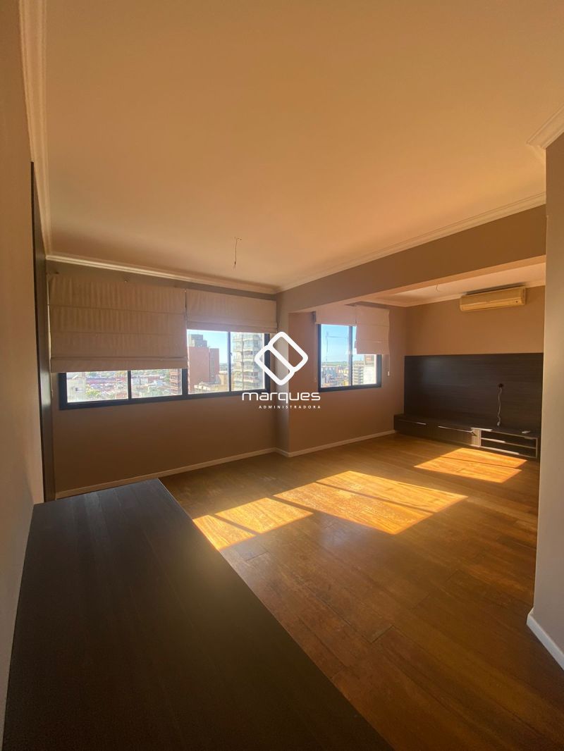Apartamento com 2 quartos, 2 banheiros e 119m² para alugar no bairro Centro, Pelotas