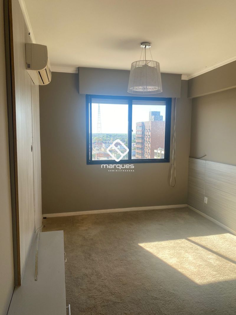 Apartamento com 2 quartos, 2 banheiros e 119m² para alugar no bairro Centro, Pelotas