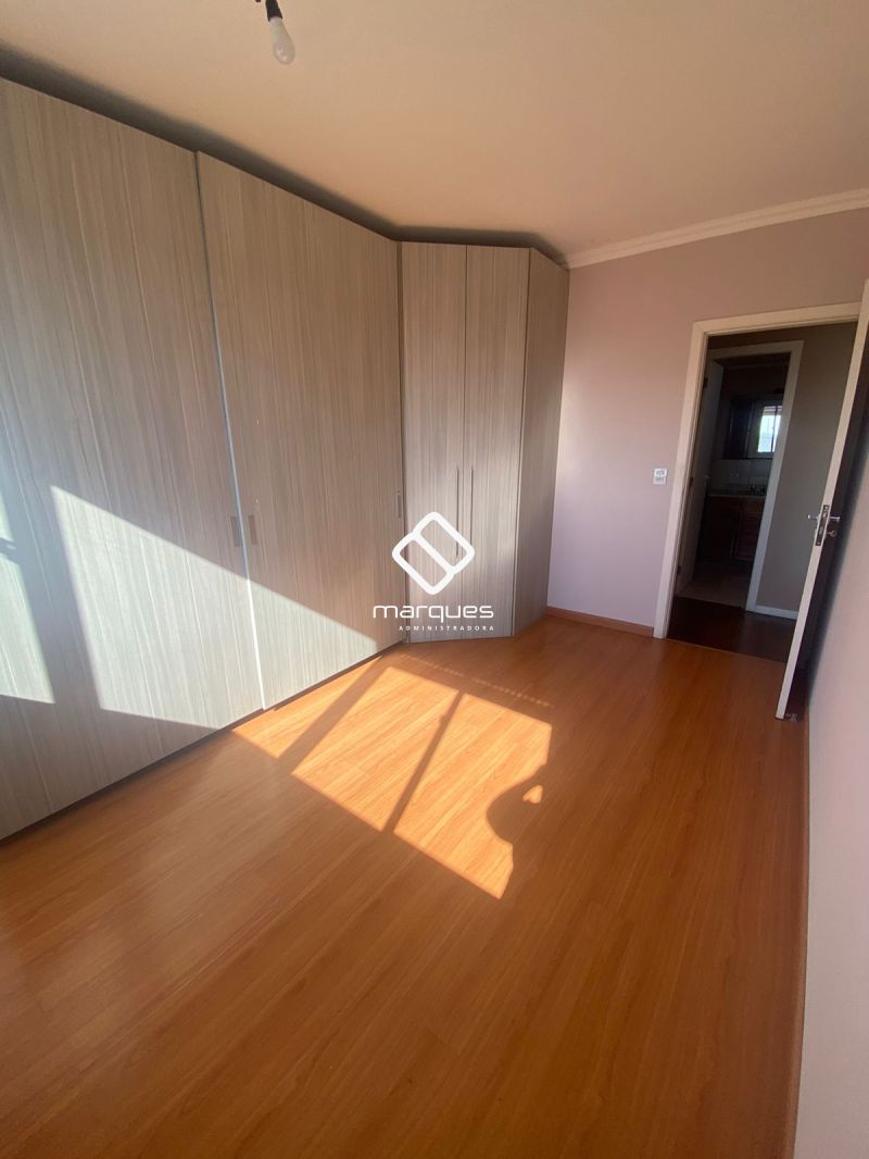 Apartamento com 2 quartos, 2 banheiros e 119m² para alugar no bairro Centro, Pelotas