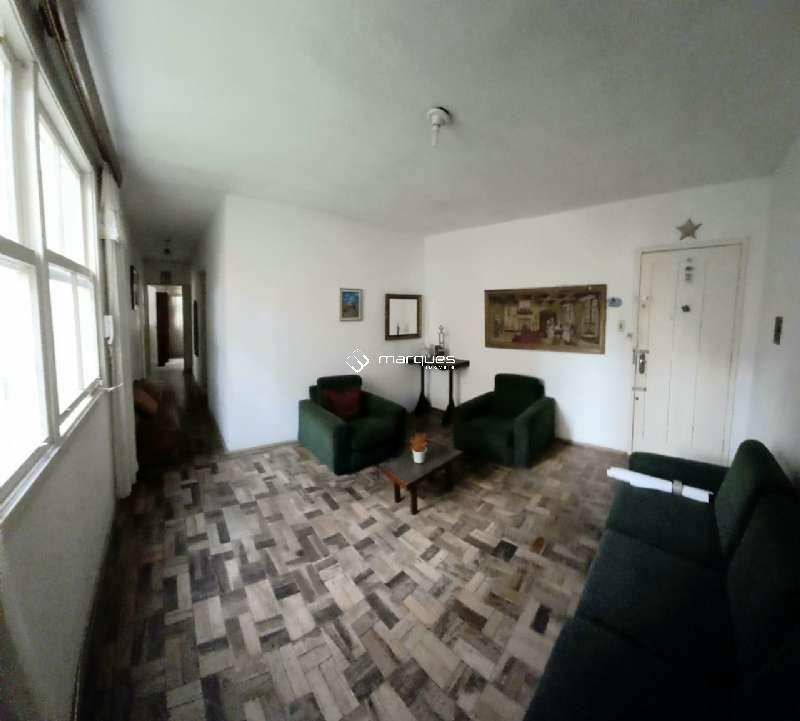 Apartamento com 3 quartos, 1 banheiro e 70m² à venda no bairro Centro, Pelotas