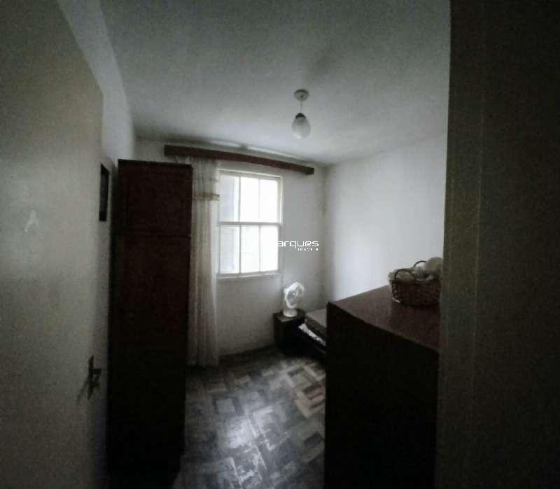 Apartamento com 3 quartos, 1 banheiro e 70m² à venda no bairro Centro, Pelotas