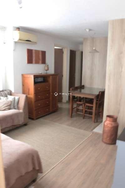 Apartamento com 2 quartos, 1 banheiro e 47m² à venda no bairro Areal, Pelotas