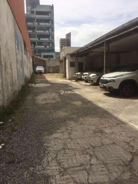 Terreno com 441m² à venda no bairro Centro, Pelotas