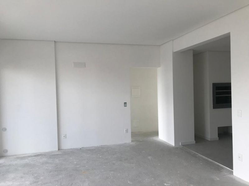 Apartamento com 3 quartos, 4 banheiros e 149m² à venda no bairro Três Vendas, Pelotas