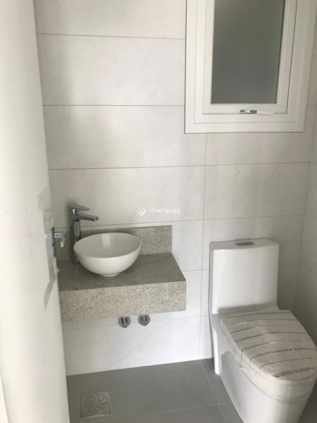 Apartamento com 3 quartos, 4 banheiros e 149m² à venda no bairro Três Vendas, Pelotas