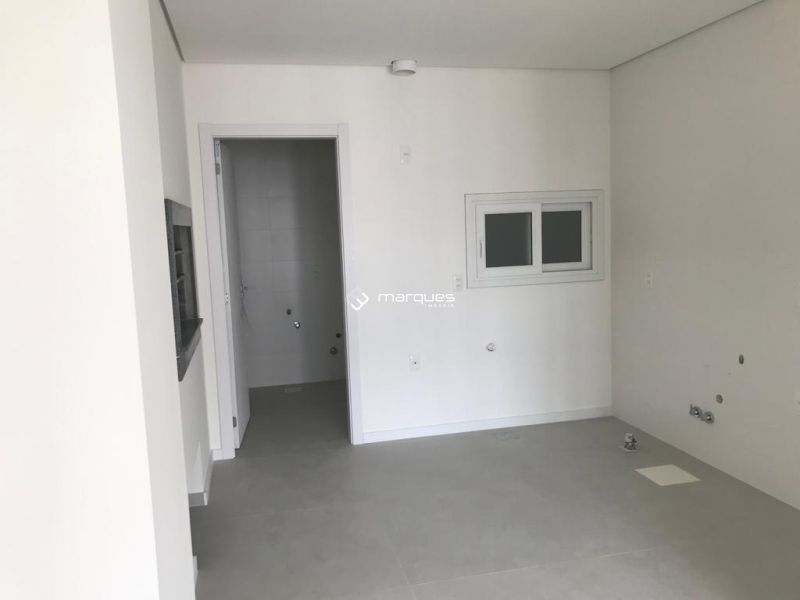 Apartamento com 3 quartos, 4 banheiros e 149m² à venda no bairro Três Vendas, Pelotas