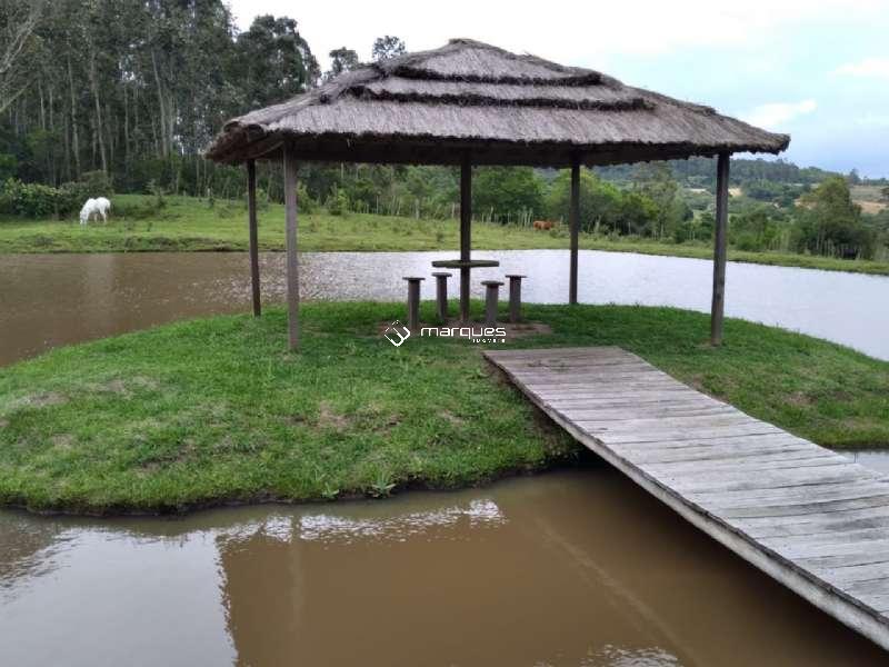Sítio com 3 quartos, 2 banheiros e 120m² à venda no bairro Colônia, Morro Redondo