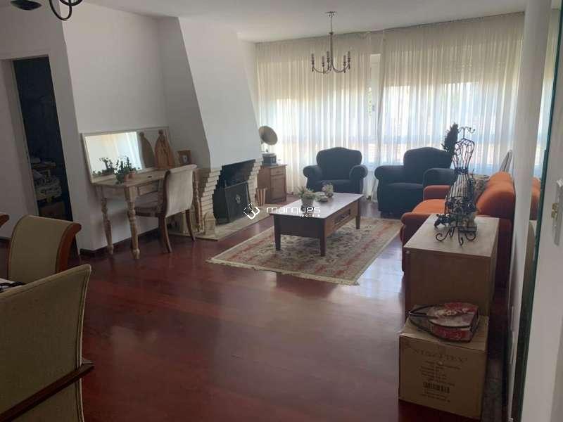 Apartamento com 3 quartos, 3 banheiros e 128m² à venda no bairro Centro, Pelotas