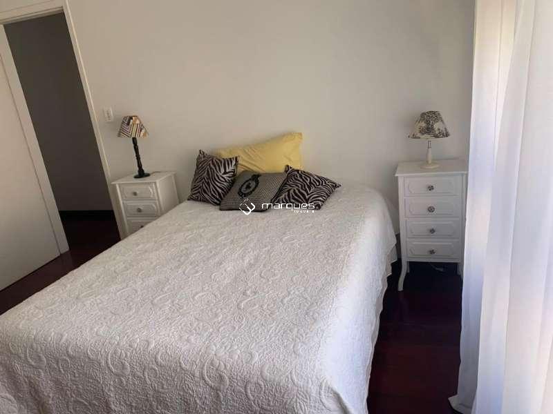 Apartamento com 3 quartos, 3 banheiros e 128m² à venda no bairro Centro, Pelotas