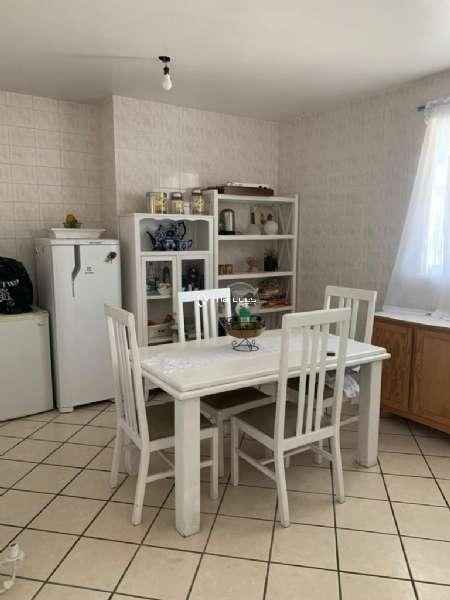 Apartamento com 3 quartos, 3 banheiros e 128m² à venda no bairro Centro, Pelotas