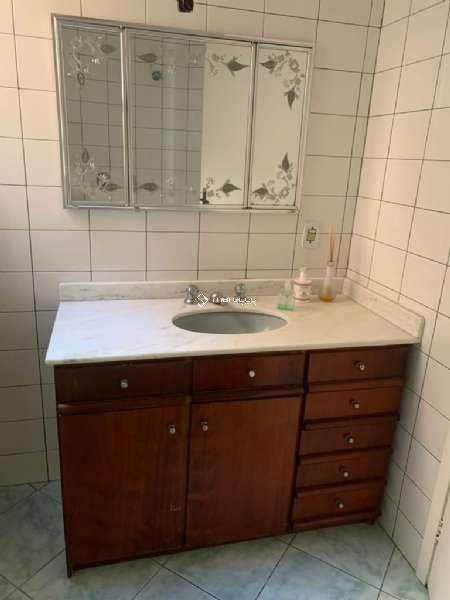 Apartamento com 3 quartos, 3 banheiros e 128m² à venda no bairro Centro, Pelotas