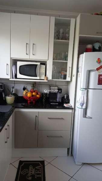 Apartamento com 2 quartos, 1 banheiro e 60m² à venda no bairro Fragata, Pelotas