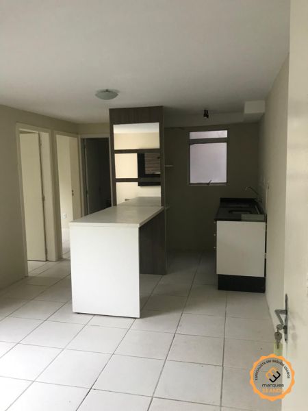 Apartamento com 2 quartos, 1 banheiro e 60m² à venda no bairro Três Vendas, Pelotas