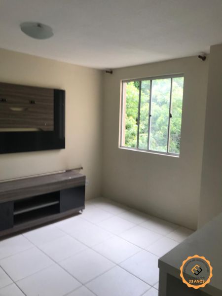 Apartamento com 2 quartos, 1 banheiro e 60m² à venda no bairro Três Vendas, Pelotas