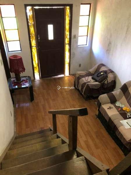 Casa com 3 quartos, 2 banheiros e 120m² à venda no bairro Três Vendas, Pelotas