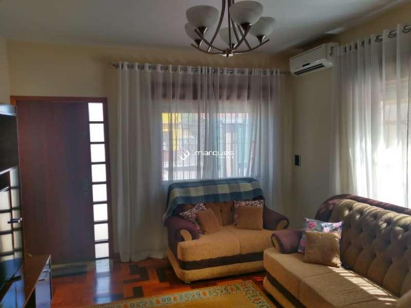 Casa com 3 quartos, 2 banheiros e 190m² à venda no bairro Fragata, Pelotas