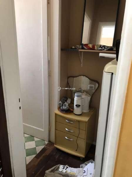 Sala com 1 quarto, 1 banheiro e 42m² à venda no bairro Centro, Pelotas