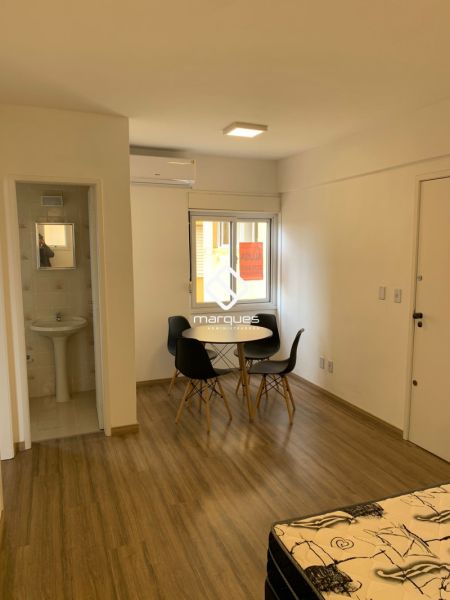Apartamento com 1 quarto, 1 banheiro e 29m² à venda no bairro Centro, Pelotas