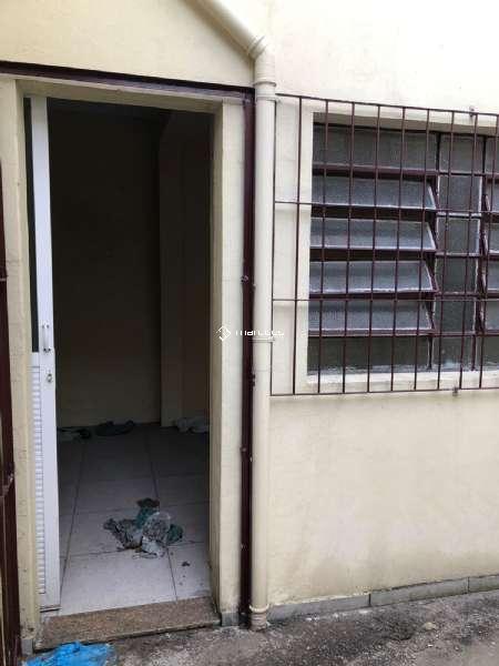 Casa com 4 quartos, 3 banheiros e 300m² à venda no bairro Centro, Pelotas