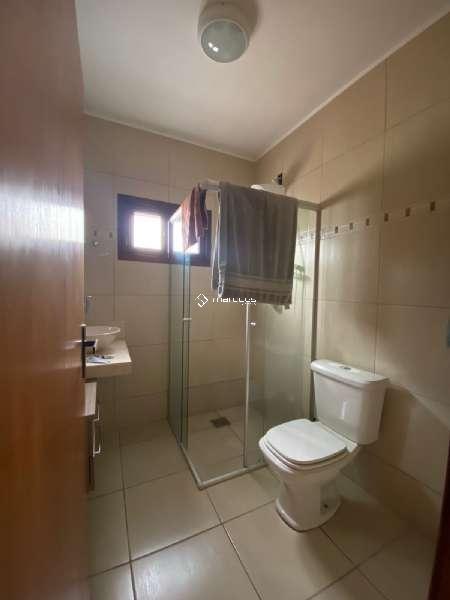 Casa com 3 quartos, 1 banheiro e 250m² à venda no bairro Laranjal, Pelotas