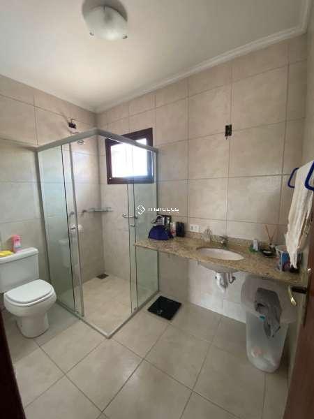 Casa com 3 quartos, 1 banheiro e 250m² à venda no bairro Laranjal, Pelotas