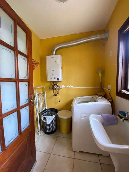 Casa com 3 quartos, 1 banheiro e 250m² à venda no bairro Laranjal, Pelotas