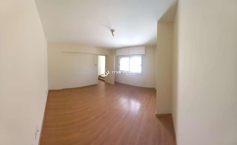 Apartamento com 3 quartos, 3 banheiros e 356m² à venda no bairro Centro, Pelotas