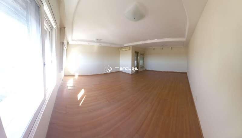 Apartamento com 3 quartos, 3 banheiros e 356m² à venda no bairro Centro, Pelotas