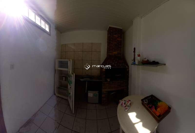 Casa com 5 quartos, 3 banheiros e 349m² à venda no bairro Centro, Pelotas