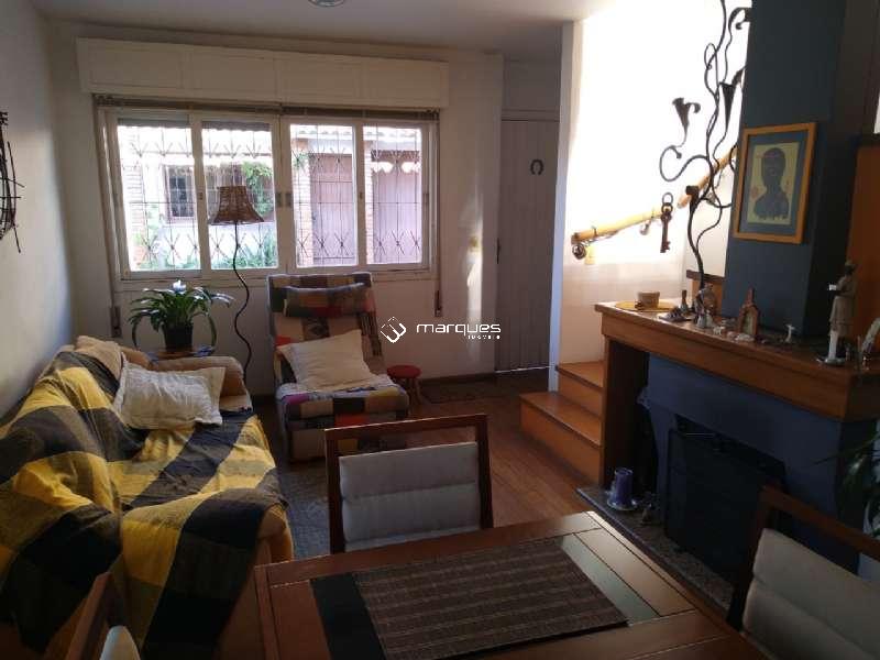 Casa com 3 quartos, 1 banheiro e 117m² à venda no bairro Areal, Pelotas