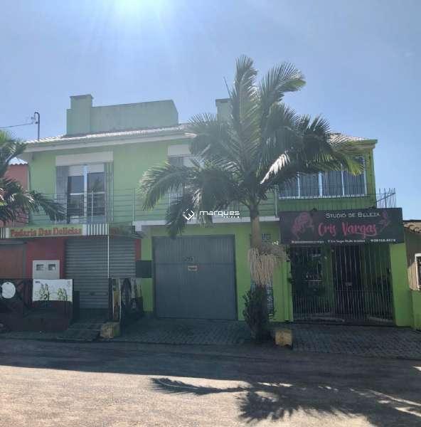 Casa com 3 quartos, 2 banheiros e 464m² à venda no bairro Areal, Pelotas