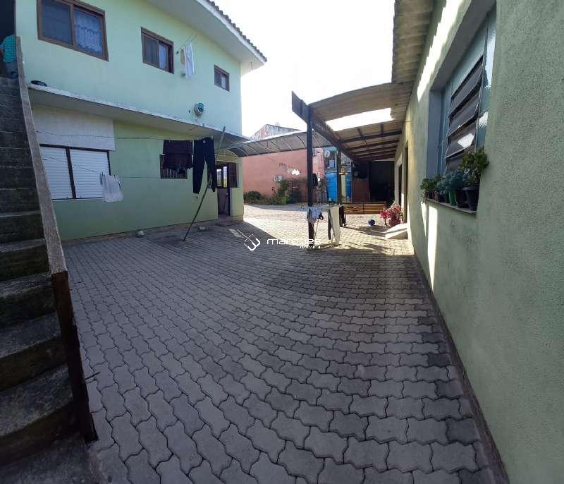 Sobrado com 4 quartos, 3 banheiros e 237m² à venda no bairro Fragata, Pelotas