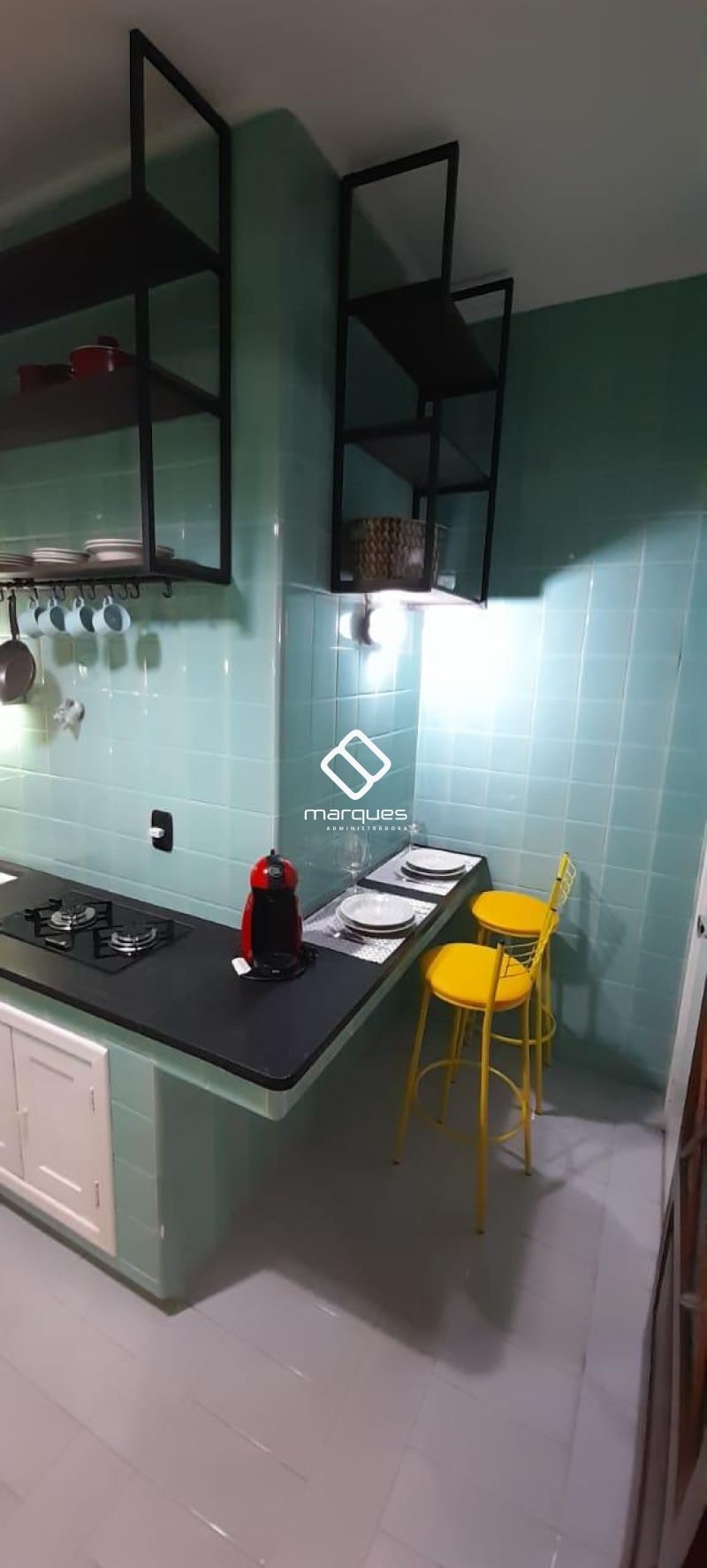 Apartamento com 1 quarto, 1 banheiro e 54m² para alugar no bairro Centro, Pelotas