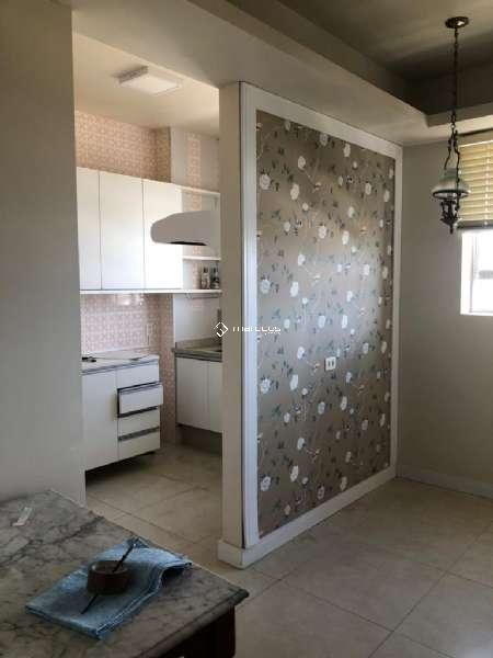 Apartamento com 2 quartos, 2 banheiros e 92m² à venda no bairro Centro, Pelotas