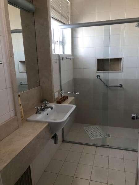 Apartamento com 2 quartos, 2 banheiros e 92m² à venda no bairro Centro, Pelotas
