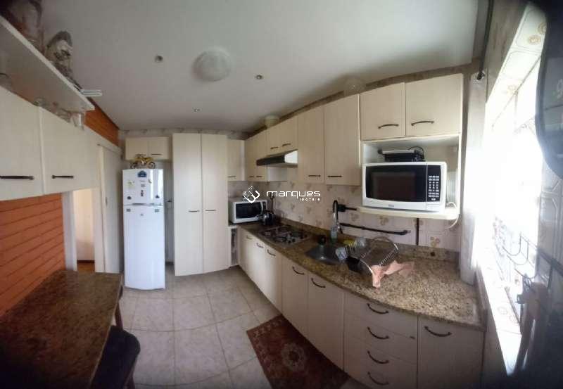 Apartamento com 3 quartos, 2 banheiros e 110m² à venda no bairro Areal, Pelotas