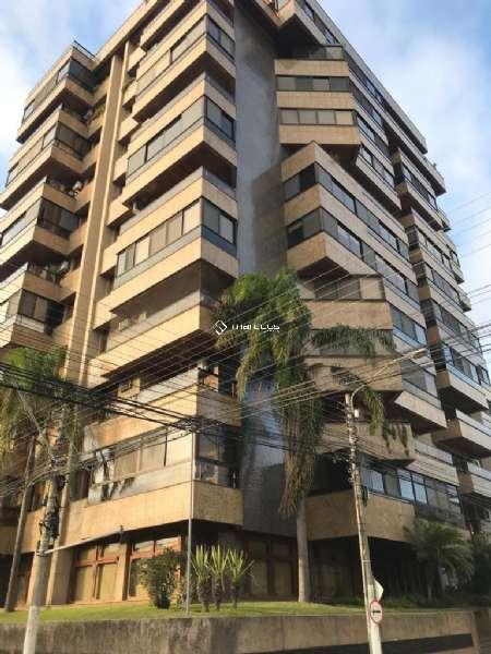 Apartamento com 3 quartos, 1 banheiro e 212m² à venda no bairro Centro, Pelotas