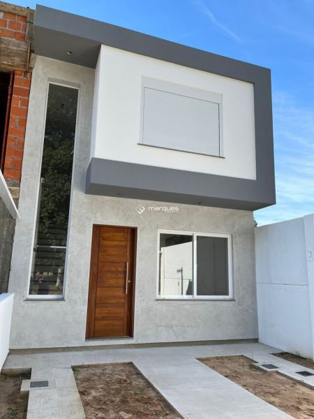 Casa com 3 quartos e 2 banheiros à venda no bairro Laranjal, Pelotas