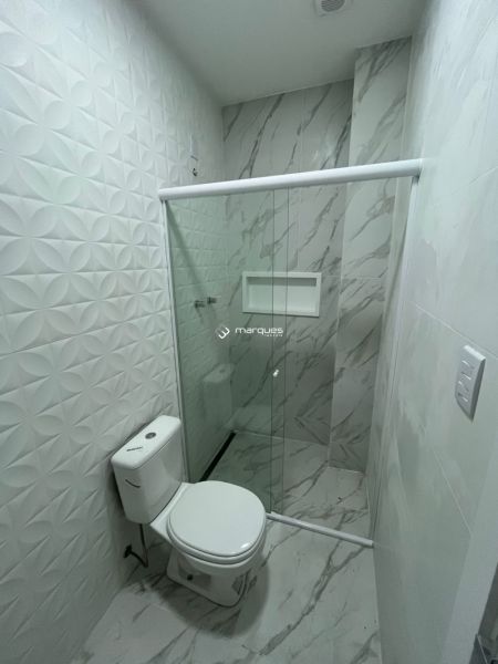 Casa com 3 quartos e 2 banheiros à venda no bairro Laranjal, Pelotas