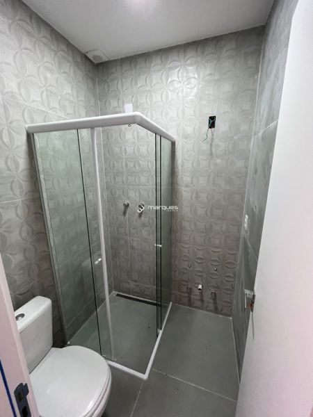 Casa com 3 quartos e 2 banheiros à venda no bairro Laranjal, Pelotas