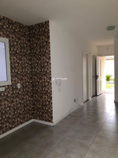 Casa com 2 quartos, 1 banheiro e 52m² à venda no bairro Três Vendas, Pelotas