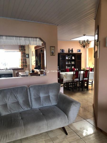 Casa com 4 quartos, 1 banheiro e 103m² à venda no bairro Fragata, Pelotas