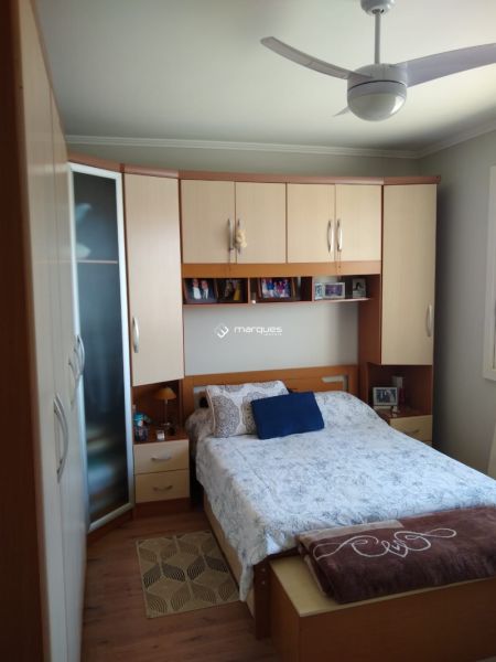 Sobrado com 3 quartos, 2 banheiros e 313m² à venda no bairro Três Vendas, Pelotas