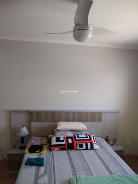 Sobrado com 3 quartos, 2 banheiros e 313m² à venda no bairro Três Vendas, Pelotas