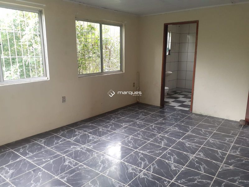 Casa com 4 quartos, 3 banheiros e 180m² à venda no bairro Três Vendas, Pelotas