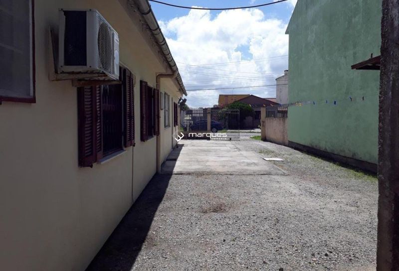 Casa com 3 quartos, 1 banheiro e 222m² à venda no bairro Fragata, Pelotas