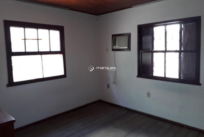 Casa com 3 quartos, 1 banheiro e 222m² à venda no bairro Fragata, Pelotas