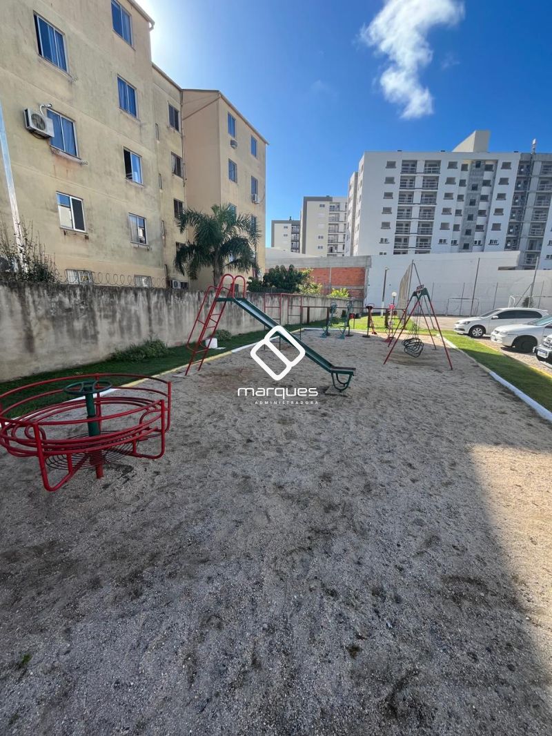 Apartamento com 2 quartos, 1 banheiro e 50m² para alugar no bairro Cruzeiro, Pelotas