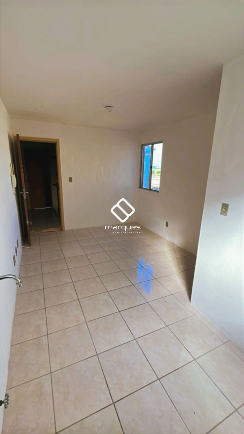 Apartamento com 2 quartos, 1 banheiro e 50m² para alugar no bairro Cruzeiro, Pelotas